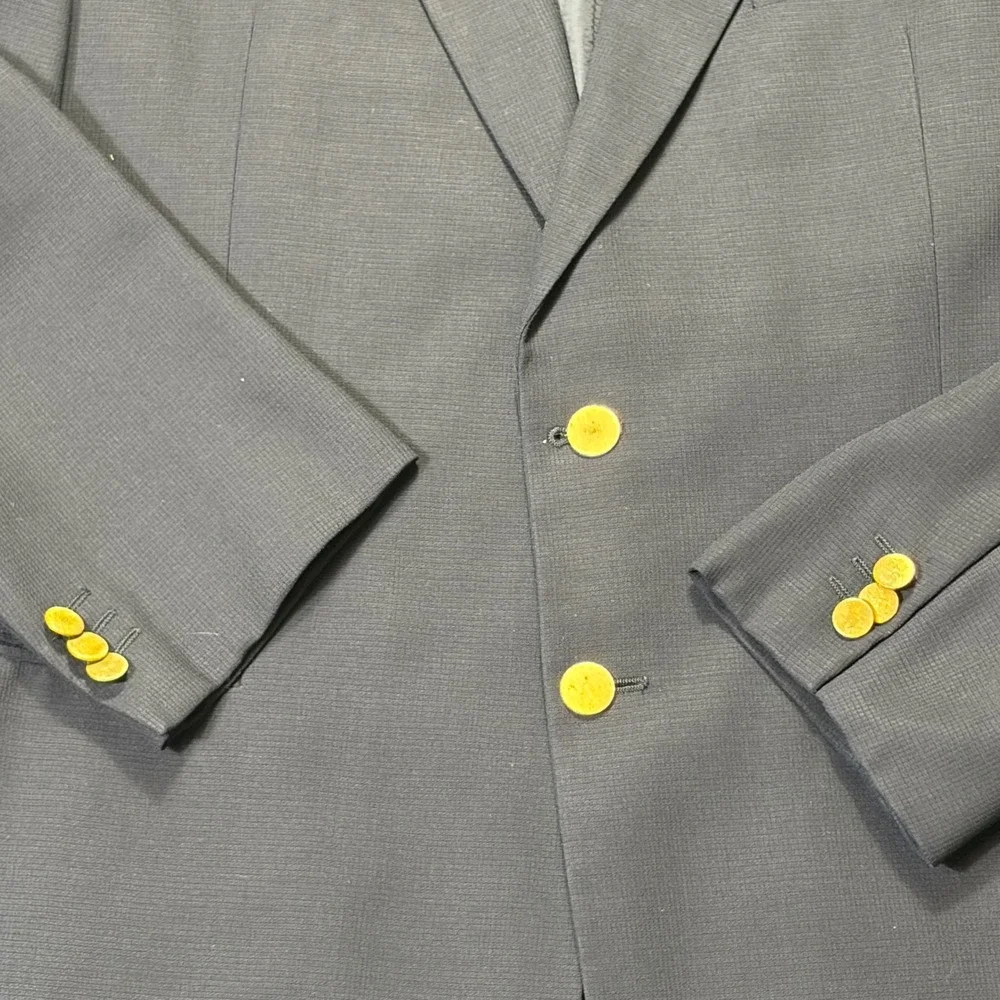 Vintage Italian Luxury Armani Collezioni Navy 100% Wool Blazer 44R Gold Buttons